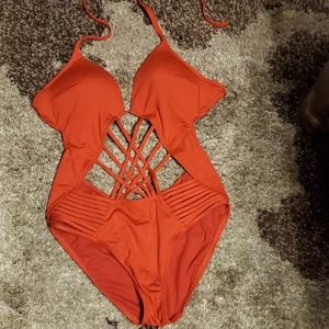 Super sexy kenneth Cole swimsuit!